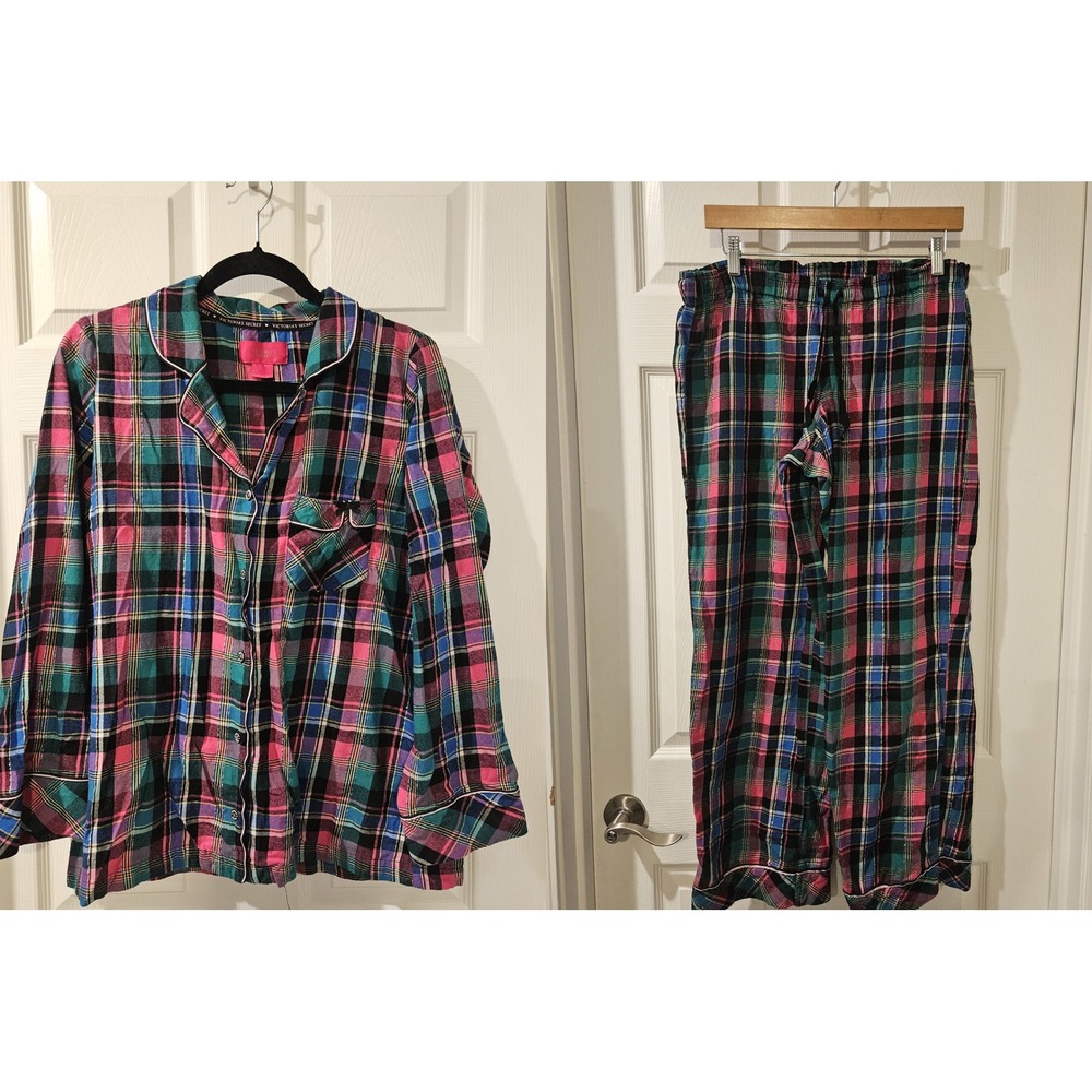 Victoria's‎ Secret Cotton Pajama Set Medium Feminine Plaid Print with Bow Detail